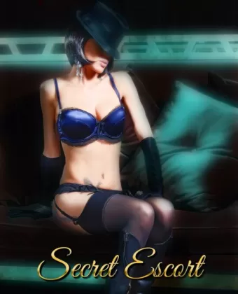 Таинственная эскортница / Secret Escort